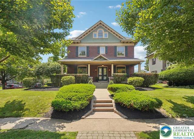 Property at 200 W Pierce St, Easton, PA 18042, 6 beds, 3 baths