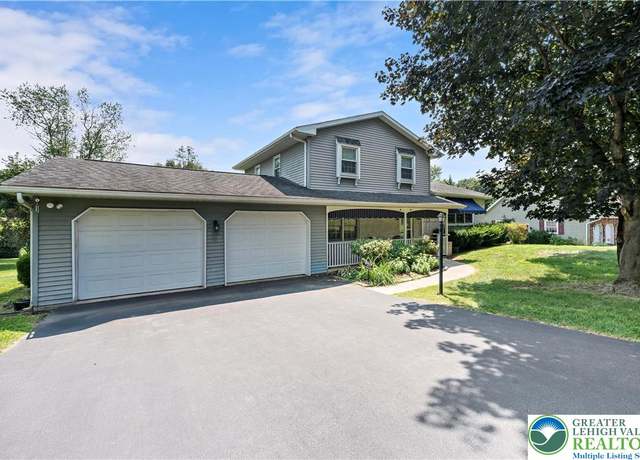 Property at 2341 Silo Dr, Forks Twp, PA 18040, 3 beds, 1.5 baths