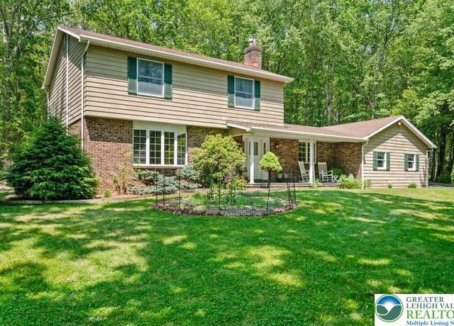 Property at 450 Bear Creek Lake Dr, Penn Forest Twp, PA 18229, 3 beds, 2.5 baths