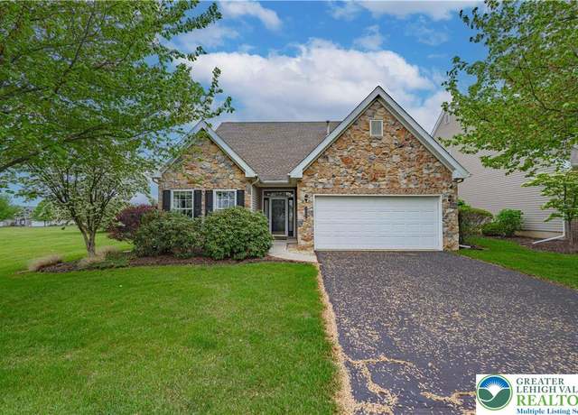 Property at 2608 Terrwood Dr W, Lower Macungie Twp, PA 18062, 2 beds, 2 baths