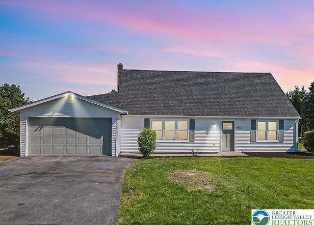 Property at 402 Cherry Hill Rd, Bushkill Twp, PA 18064, 4 beds, 2 baths