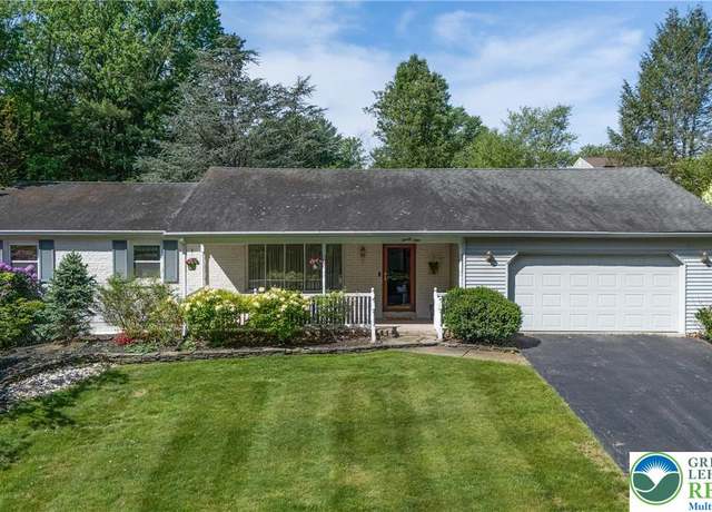 Property at 29 Audubon St, Palmer Twp, PA 18045, 3 beds, 2 baths