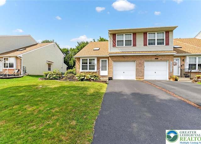 Property at 2737 Tamlynn Ln, Easton, PA 18045, 3 beds, 2.5 baths