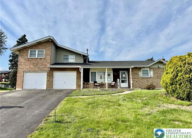 Property at 5935 Portland Dr, East Allen Twp, PA 18014, 5 beds, 2.5 baths