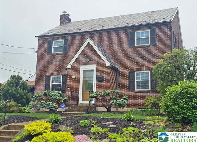 Property at 1434 Jennings St, Bethlehem City, PA 18017, 4 beds, 1.5 baths