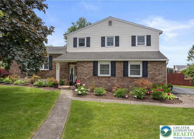 Property at 3340 Bridlepath Rd, Palmer Twp, PA 18045, 3 beds, 2.5 baths
