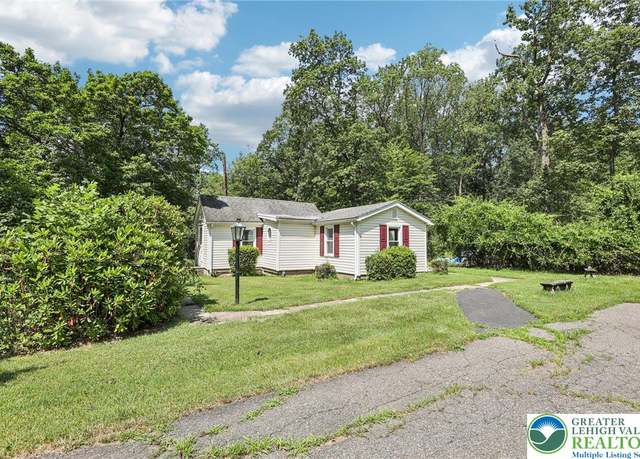 Property at 311 Rutt Rd, Washington Twp, PA 18013, 3 beds, 2 baths