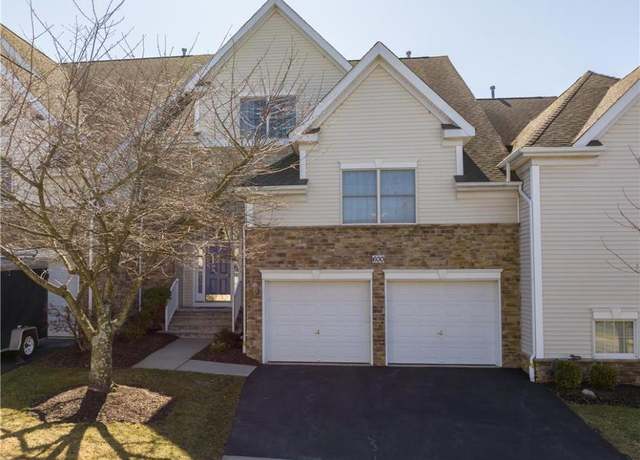 Property at 600 Quaker Ridge Ter, Williams Twp, PA 18042, 3 beds, 2.5 baths