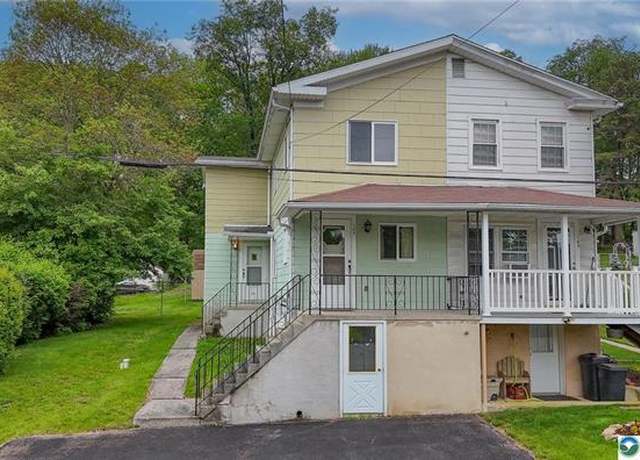 Property at 144 School St, Schuylkilltownship, PA 17952-5102, 3 beds, 1 bath