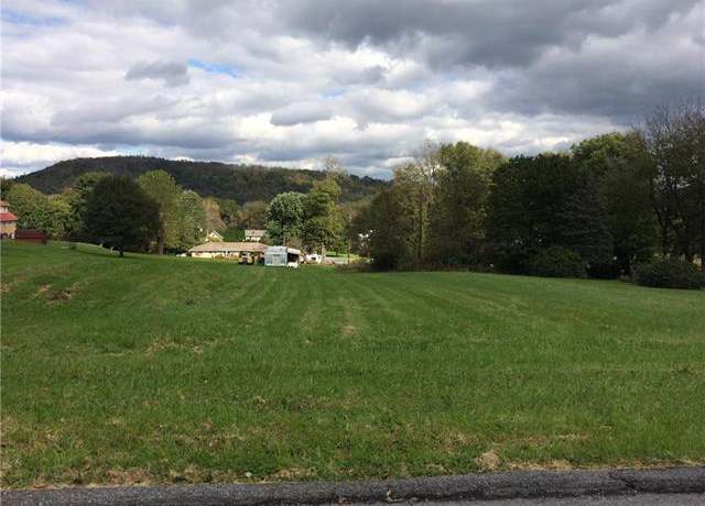 Photo of 5th Ave, Lower Mt Bethel Twp, PA 18063