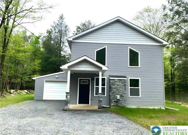 Property at 1073 Westside Dr, Wayne, PA 18445, 3 beds, 2.5 baths