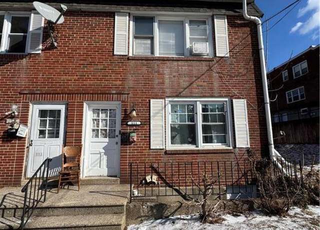 Property at 111 N 16th St, Wilson Borough, PA 18042, 4 beds, 2 baths