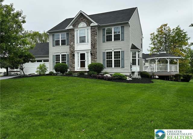Property at 5937 Monocacy Dr, Hanover Twp, PA 18017, 3 beds, 2.5 baths