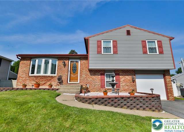 Property at 2927 Santee Rd, Bethlehem Twp, PA 18020, 3 beds, 1.5 baths
