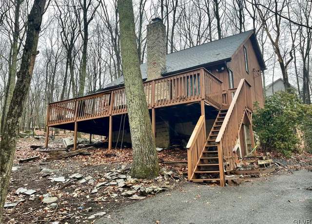 Property at 192 Bellingham Dr, Lehman Twp, PA 18324, 3 beds, 2 baths
