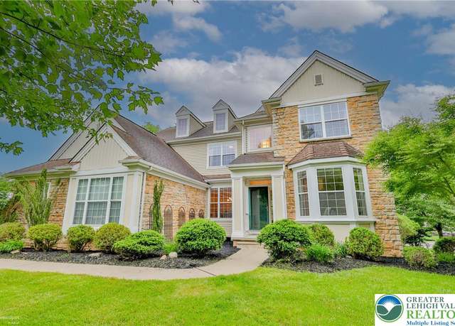 Property at 780 Ramblewood Dr, Forks Twp, PA 18040, 4 beds, 2.5 baths