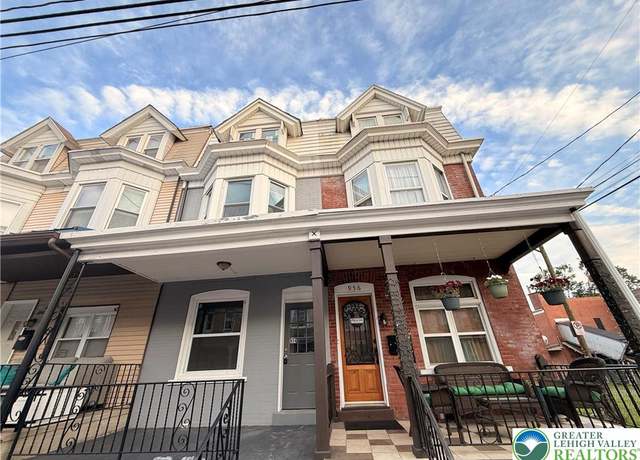 Property at 954 Grn W, Allentown City, PA 18102, 5 beds, 1.5 baths