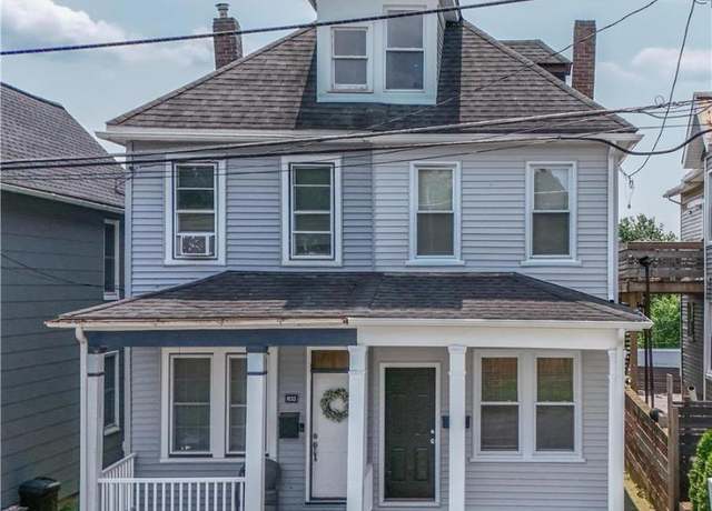 Property at 834 Bushkill St, Easton, PA 18042, 3 beds, 1 bath