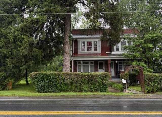 Property at 2413 Walbert, South Whitehall Twp, PA 18104, 3 beds, 1.5 baths