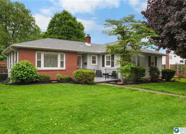 Property at 218 Hillside Ave, Nazareth Borough, PA 18064-1315, 3 beds, 1.5 baths