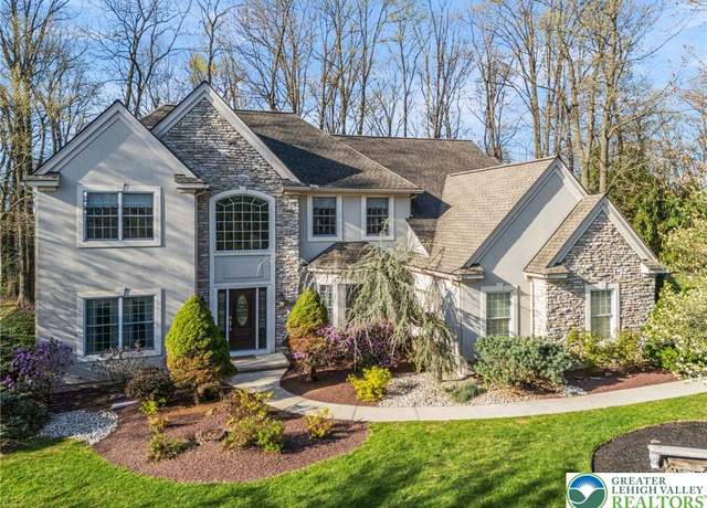 Property at 8750 Summit Cir, Weisenberg Twp, PA 18051, 4 beds, 3.5 baths