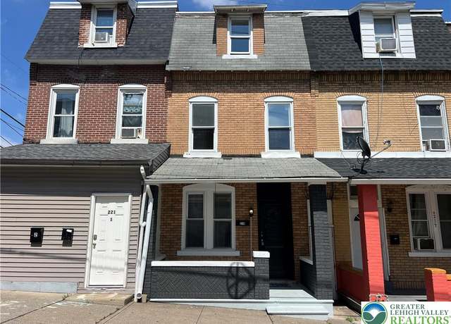 Property at 219 N Penn St, Allentown City, PA 18102, 4 beds, 1 bath