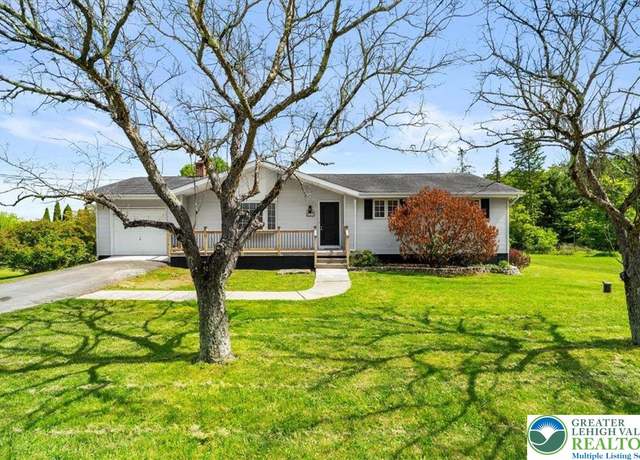 Property at 433 Sabol Rd, Hamilton Twp, PA 18360, 3 beds, 2 baths