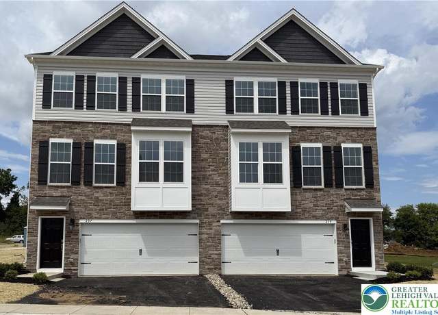 Property at 239 Winding Rd, Forks Twp, PA 18040, 3 beds, 2.5 baths