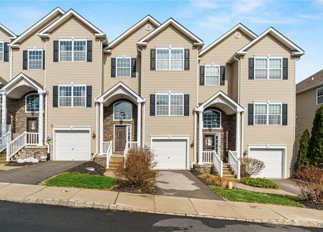Property at 2232 Rising Hill Rd, Whitehall Twp, PA 18052, 3 beds, 3.5 baths