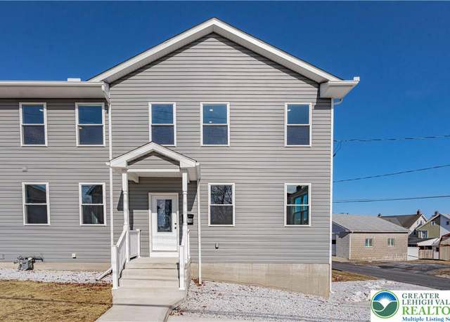 Property at 2016 Center St, Whitehall Twp, PA 18052, 4 beds, 2.5 baths