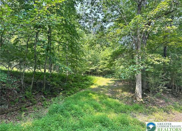 Property at Private Dr Unit 1C, Price Twp, PA 18332