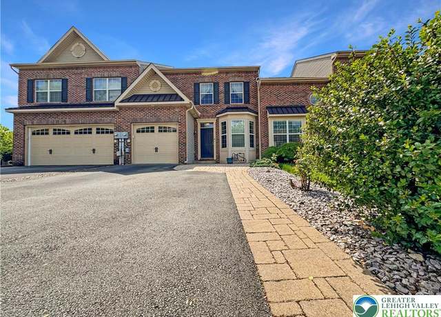 Property at 4527 Bellflower Way, Upper Macungie Twp, PA 18104, 3 beds, 3.5 baths