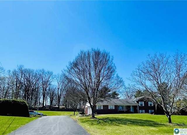 Property at 4124 Washington St, North Whitehall Twp, PA 18078-2115, 4 beds, 2.5 baths