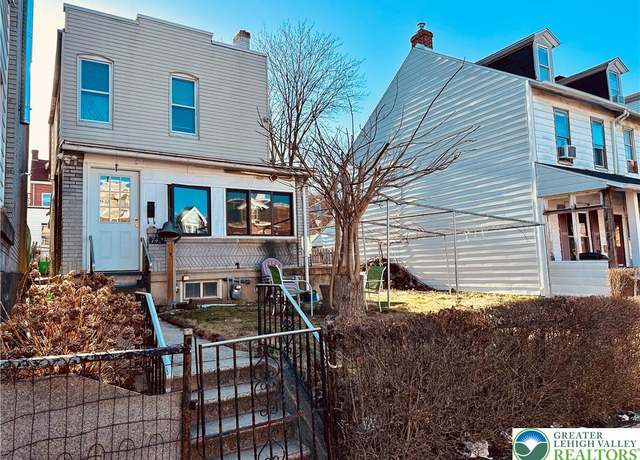 Property at 742 N 4th St, Allentown City, PA 18102, 2 beds, 2 baths