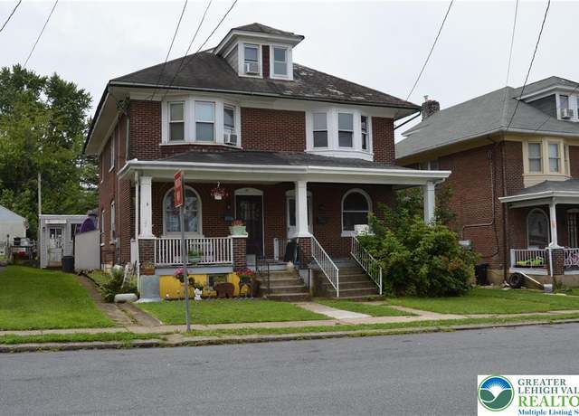 Property at 114 W Lincoln St, Easton, PA 18042, 3 beds, 1.5 baths