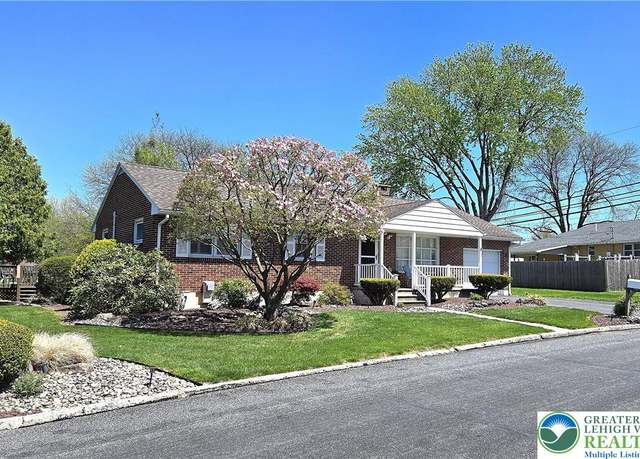 Property at 3817 Rosewood Ln, Whitehall Twp, PA 18052, 4 beds, 2 baths