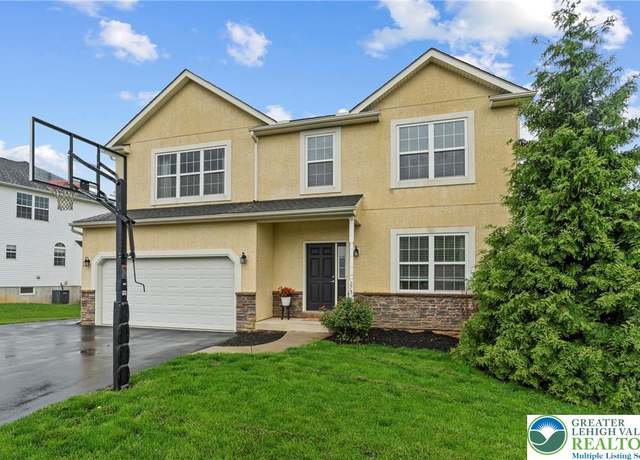 Property at 275 Sawgrass Dr, Upper Macungie Twp, PA 18104, 4 beds, 3.5 baths
