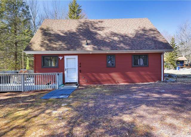 Property at 6401 Marvin Gdns, Coolbaugh Twp, PA 18466, 3 beds, 2 baths