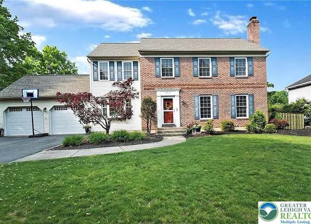 Property at 4410 Greenfield Rd, Hanover Twp, PA 18017, 3 beds, 3.5 baths