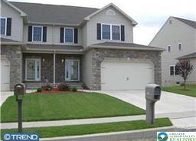 Property at 3291 Seip Rd, Lower Macungie Twp, PA 18062, 3 beds, 2.5 baths