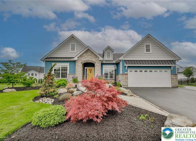 Property at 1050 Lisa Ln, Palmer Twp, PA 18045, 4 beds, 3 baths