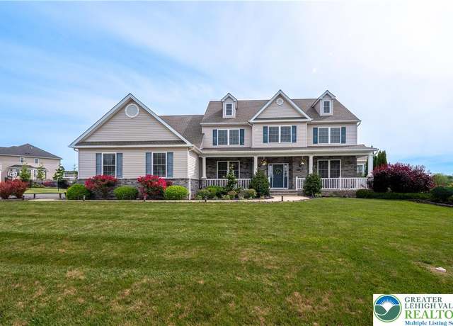 Property at 4566 Fairway Rd, Lower Nazareth Twp, PA 18020, 4 beds, 2.5 baths