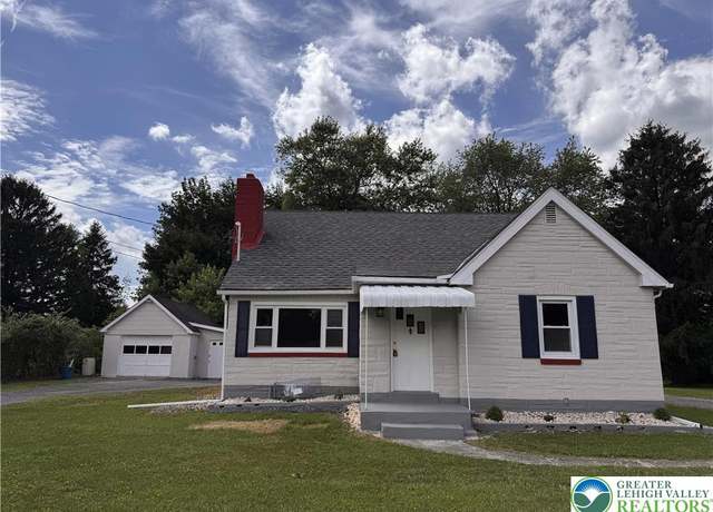 Property at 6075 Airport Rd, Hanover Twp, PA 18109, 4 beds, 1 bath