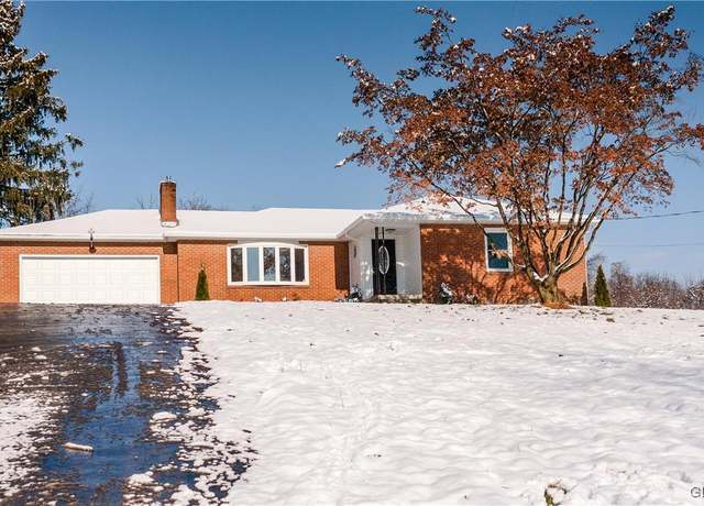 Property at 2030 Stocker Mill Rd, Easton, PA 18045, 3 beds, 1.5 baths