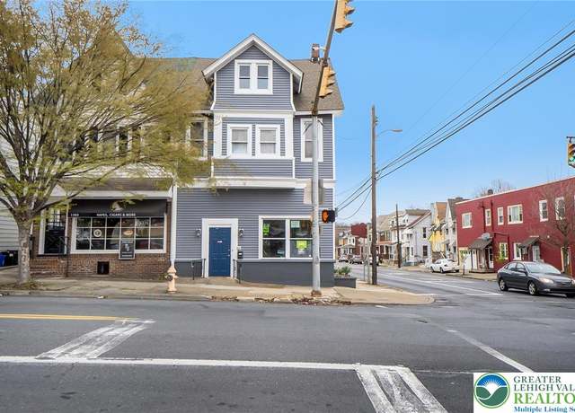 Property at 1301 Northampton St, Easton, PA 18042, 6 beds, 4.5 baths