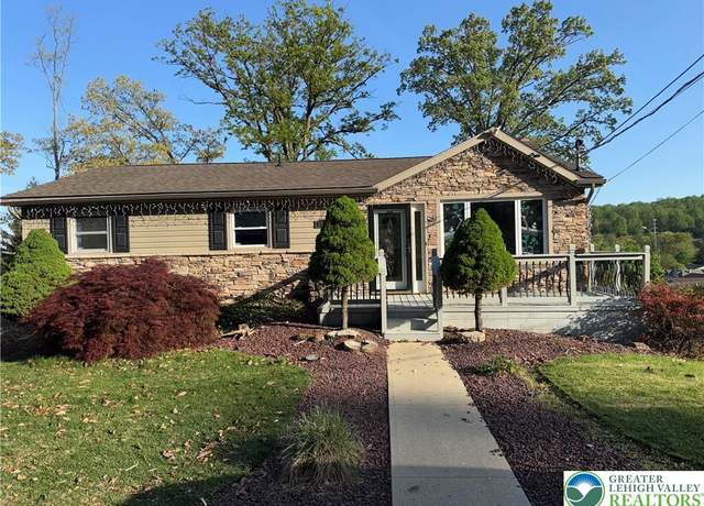 Property at 1425 Gail Ave, Allentown City, PA 18103, 4 beds, 2.5 baths