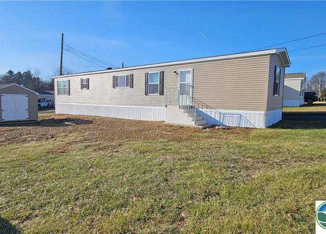 Property at 2501 Fox Rd, Moore Twp, PA 18014, 2 beds, 2 baths