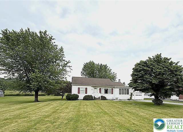Property at 619 Penn Dr, West Penn Twp, PA 18252, 2 beds, 1 bath
