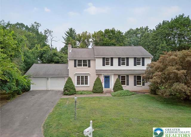 Property at 737 Apollo Dr, Bethlehem City, PA 18017, 4 beds, 2.5 baths