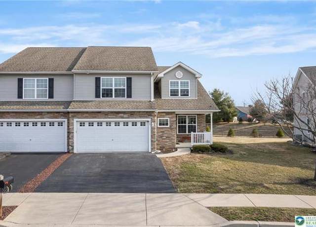 Property at 809 N Fork Dr, Forks Twp, PA 18040-7472, 3 beds, 2.5 baths